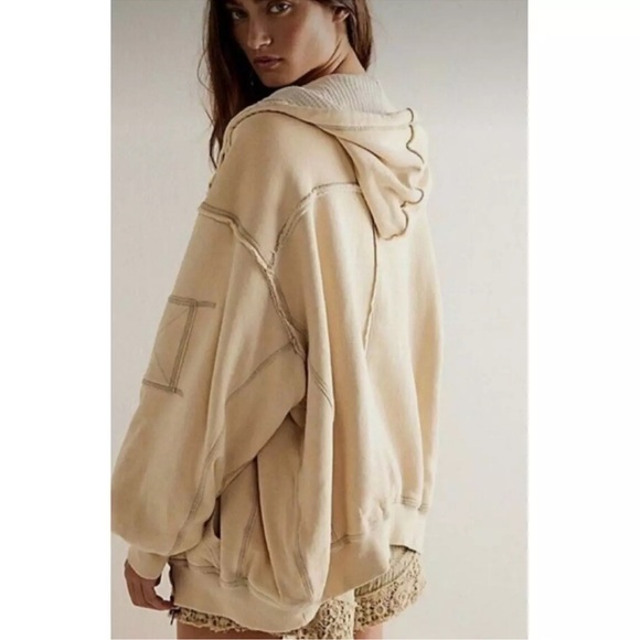 New FREE PEOPLE We The Free By Your Side Lined HOODIE $148
Small Morning Oat - Picture 3 of 8